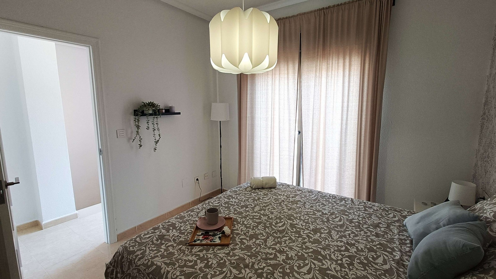 Sale - Town house -
San Miguel de Salinas - Ciudad de las comunicaciones