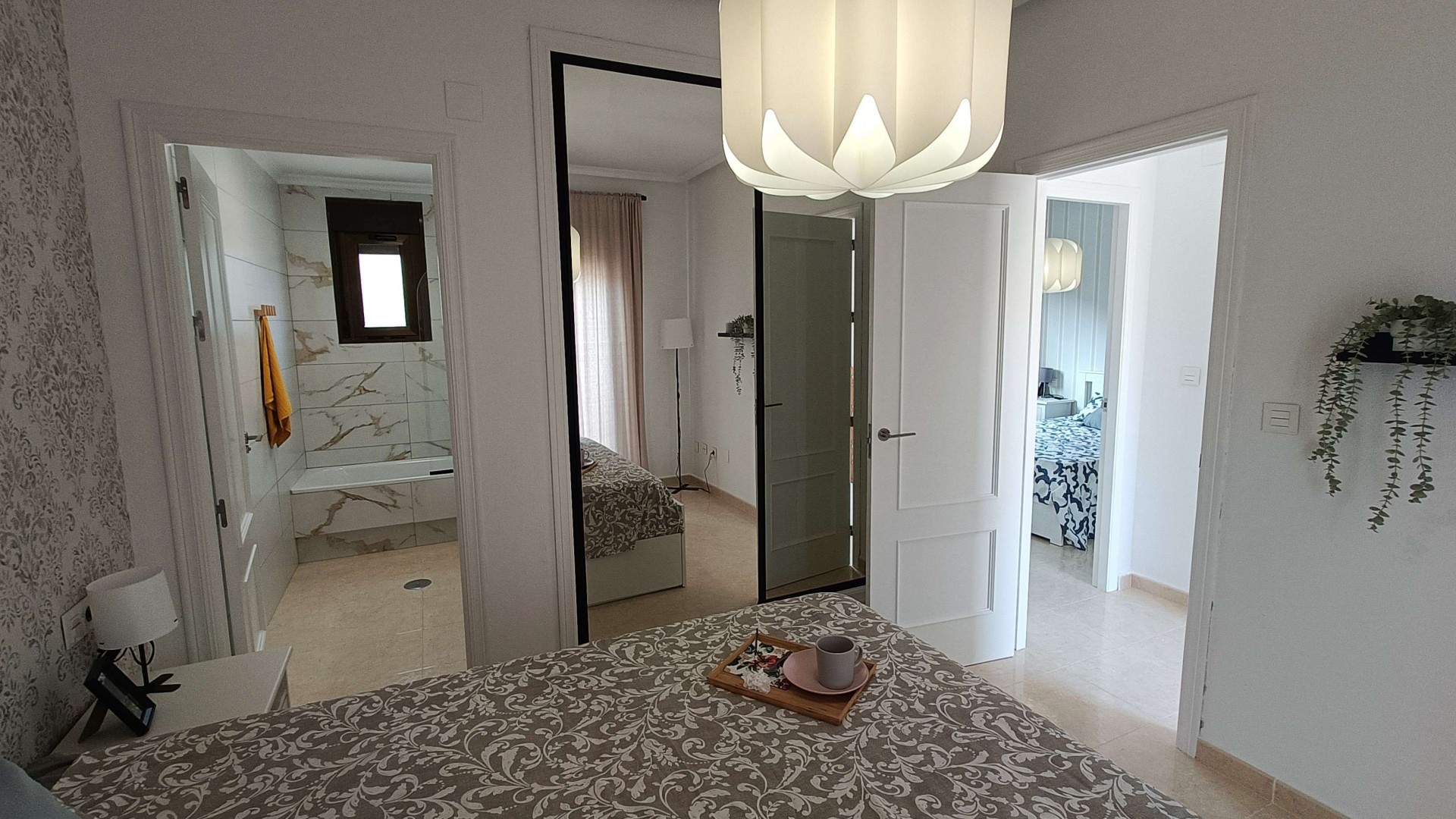 Sale - Town house -
San Miguel de Salinas - Ciudad de las comunicaciones