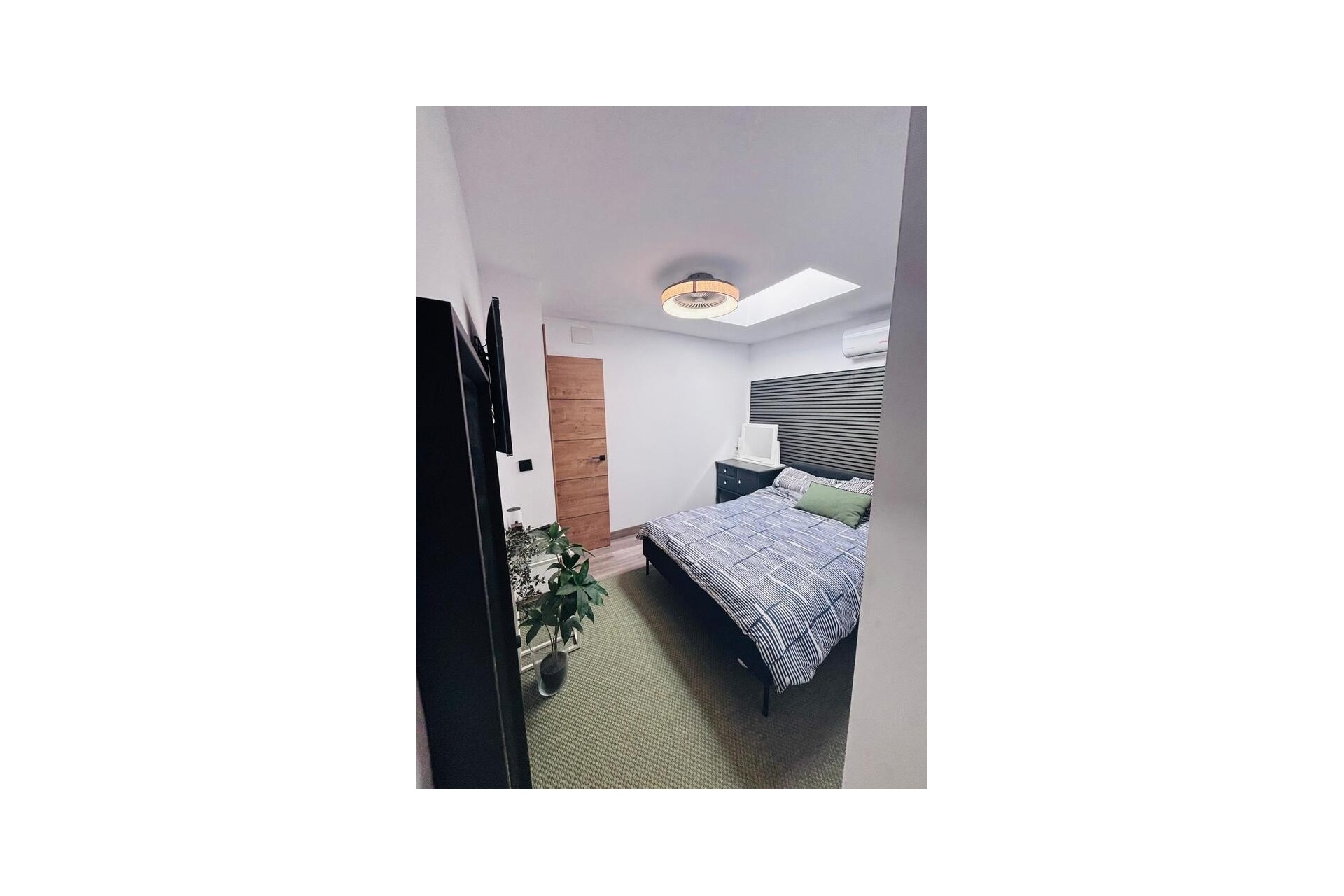 Sale - Town house -
San Miguel de Salinas - Inland
