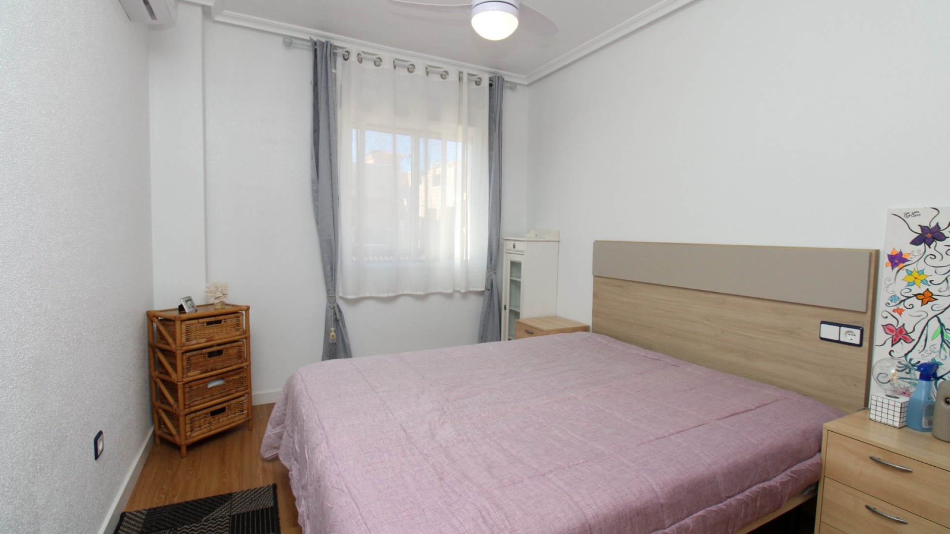 Sale - Town house -
San Miguel de Salinas