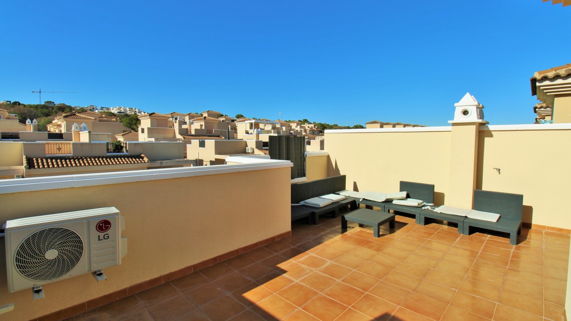 Sale - Town house -
San Miguel de Salinas