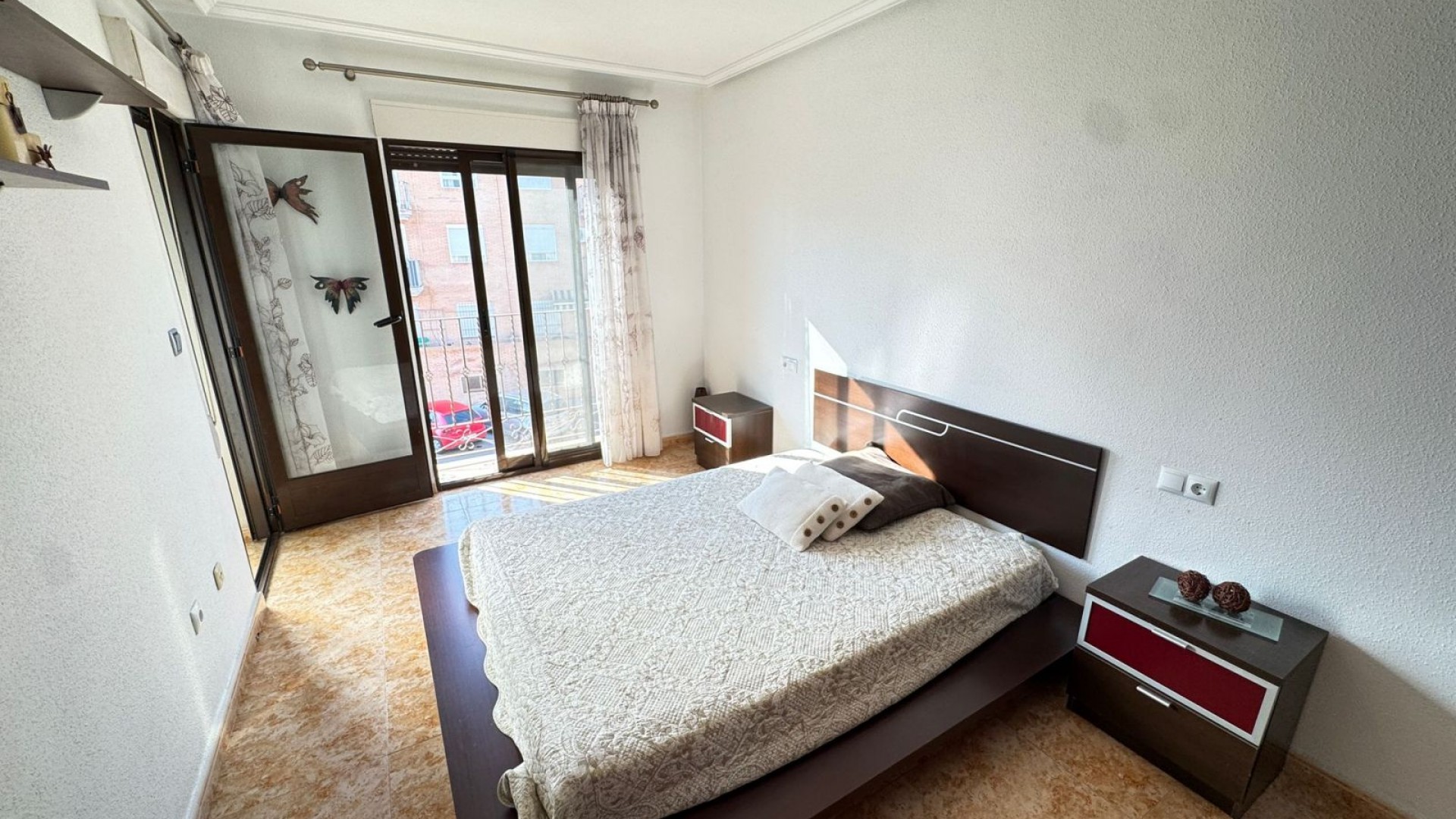 Sale - Town house -
San Miguel de Salinas