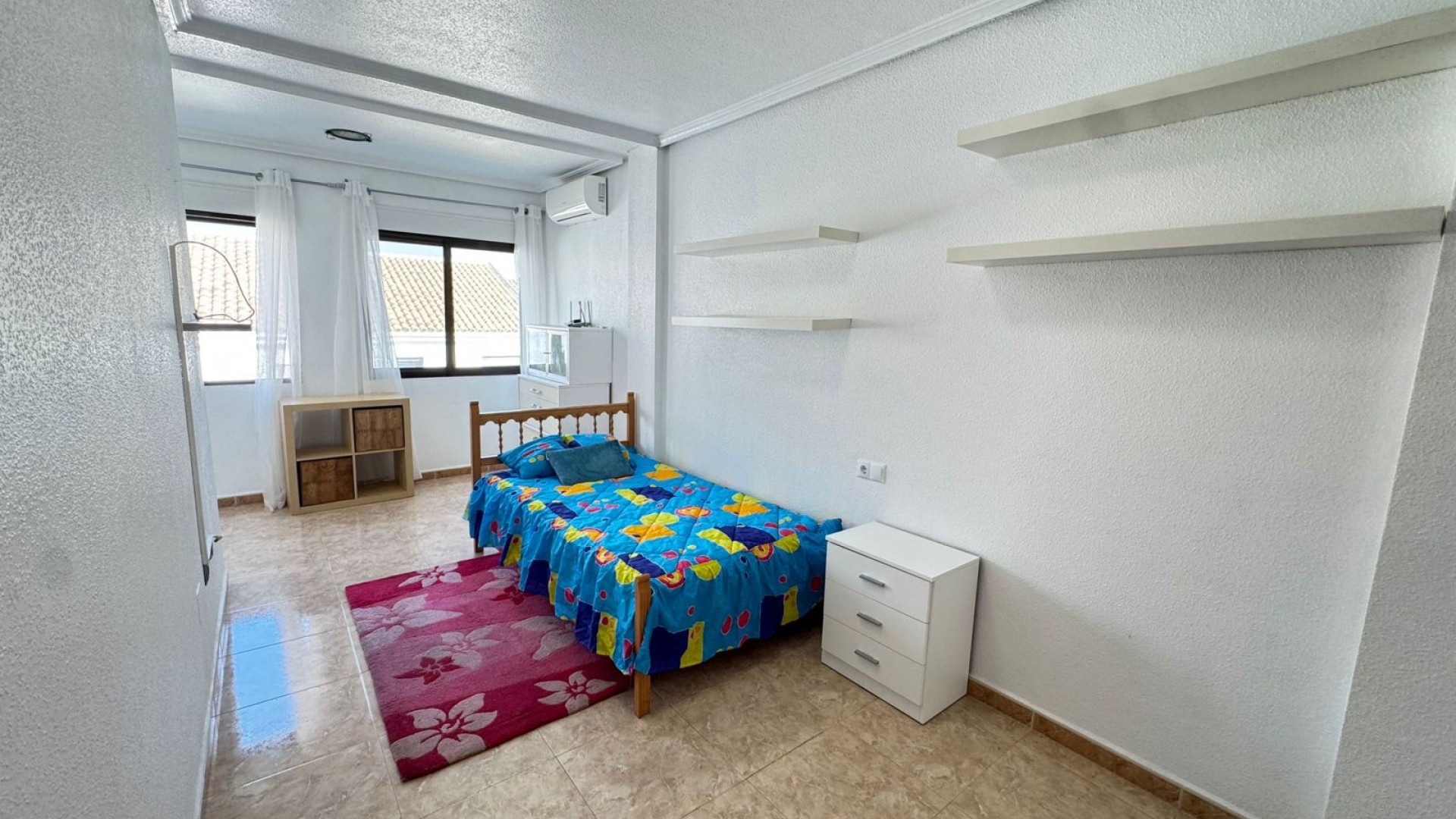 Sale - Town house -
San Miguel de Salinas