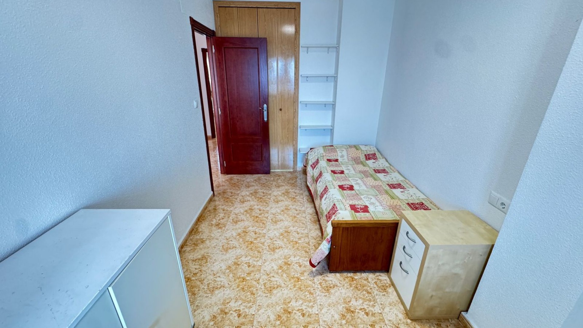 Sale - Town house -
San Miguel de Salinas