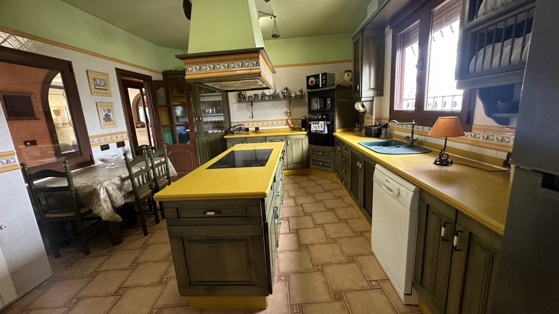 Sale - Town house -
San Miguel de Salinas