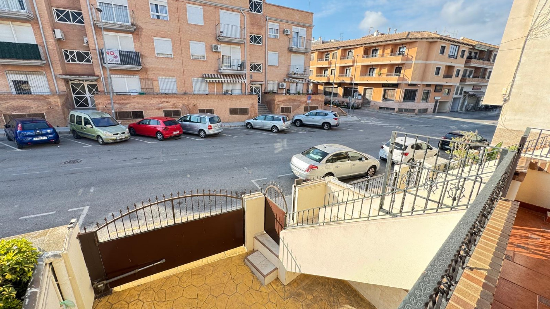 Sale - Town house -
San Miguel de Salinas
