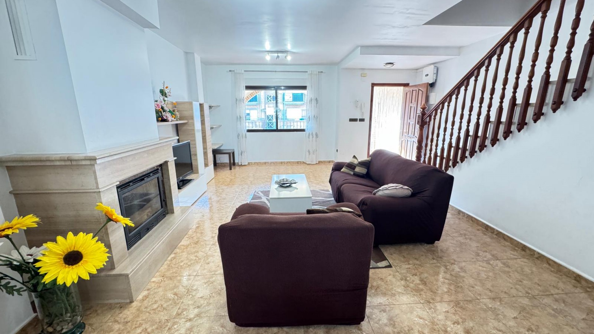 Sale - Town house -
San Miguel de Salinas