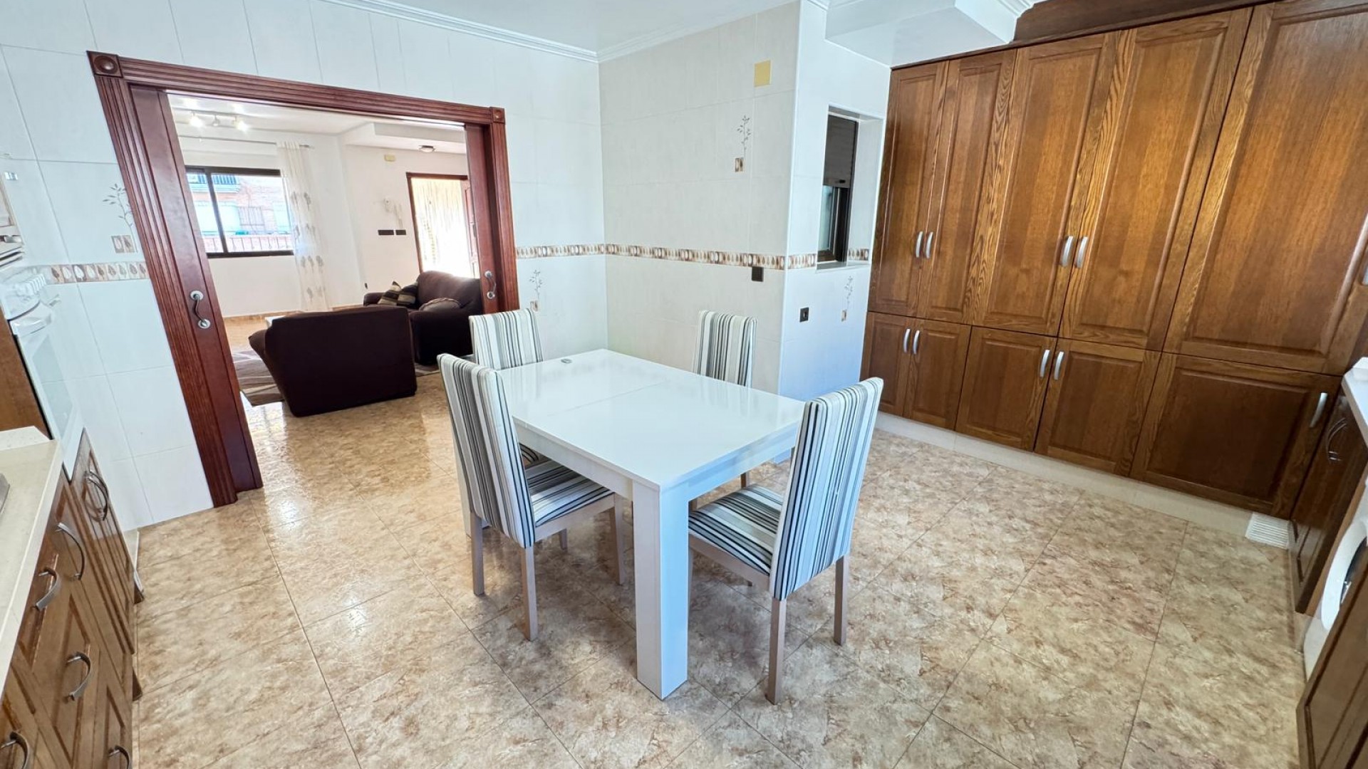 Sale - Town house -
San Miguel de Salinas