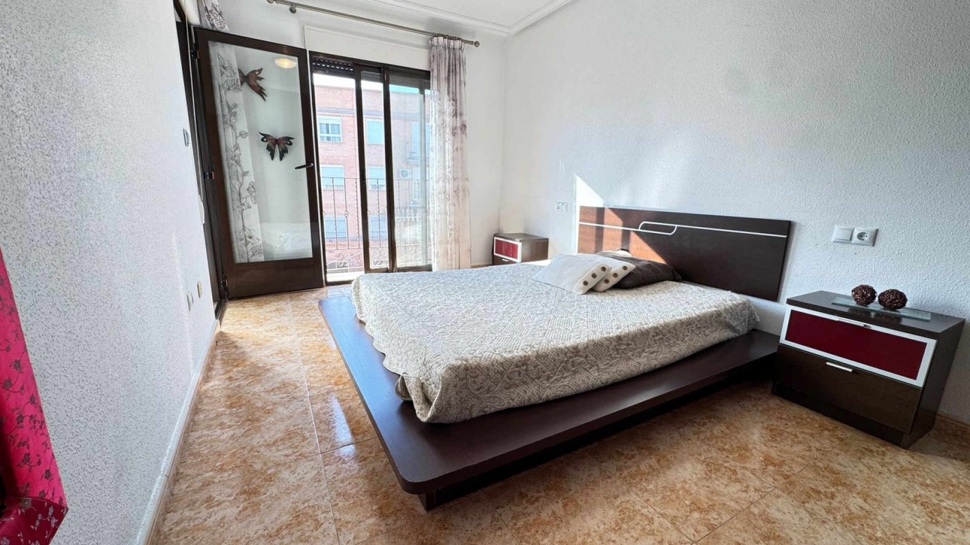 Sale - Town house -
San Miguel de Salinas