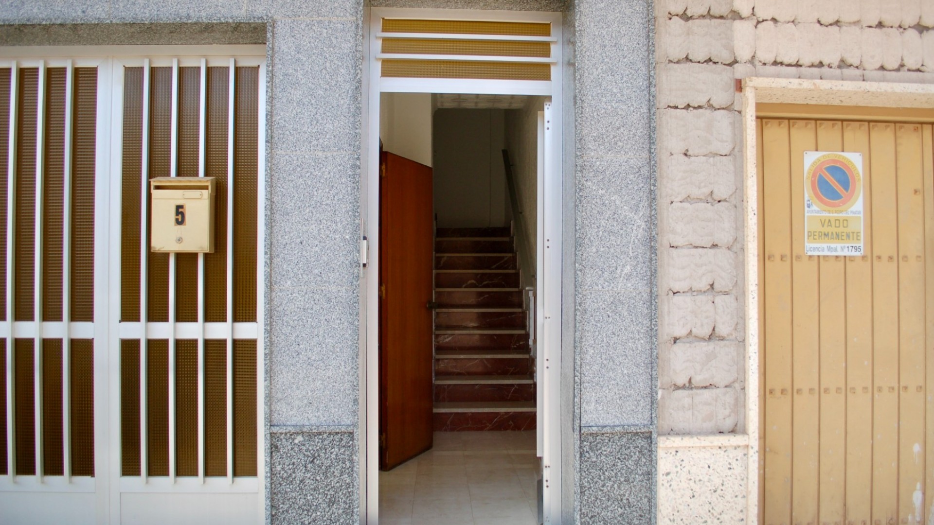 Sale - Town house -
San Pedro del Pinatar - Los Antolinos