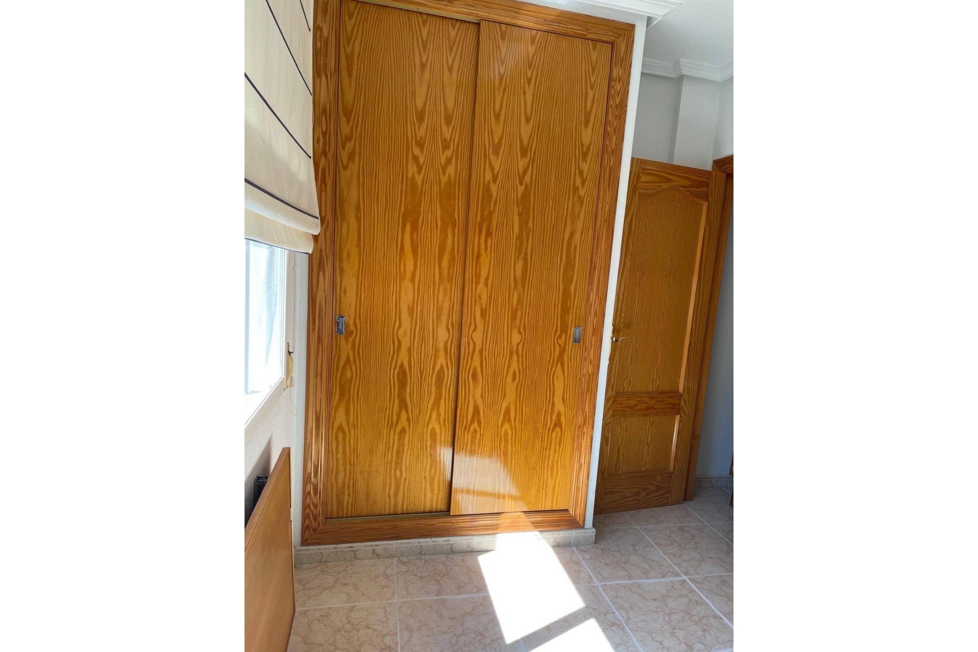 Sale - Town house -
Santiago de la ribera - San blas