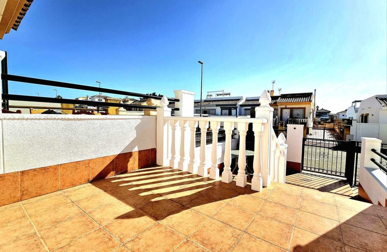 Sale - Town house -
Sucina