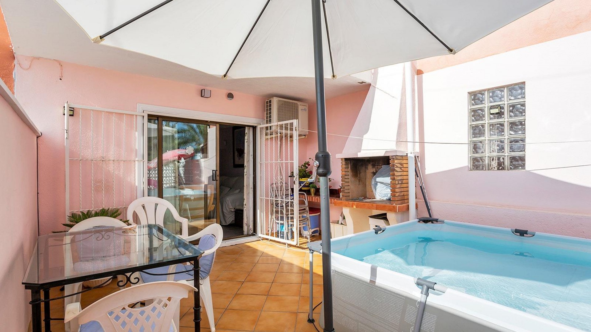 Sale - Town house -
Torrevieja - Aguas nuevas 1