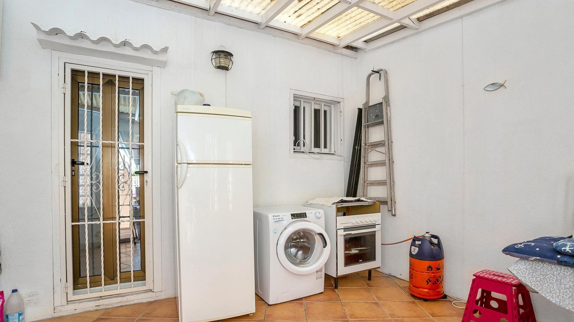 Sale - Town house -
Torrevieja - Aguas nuevas 1