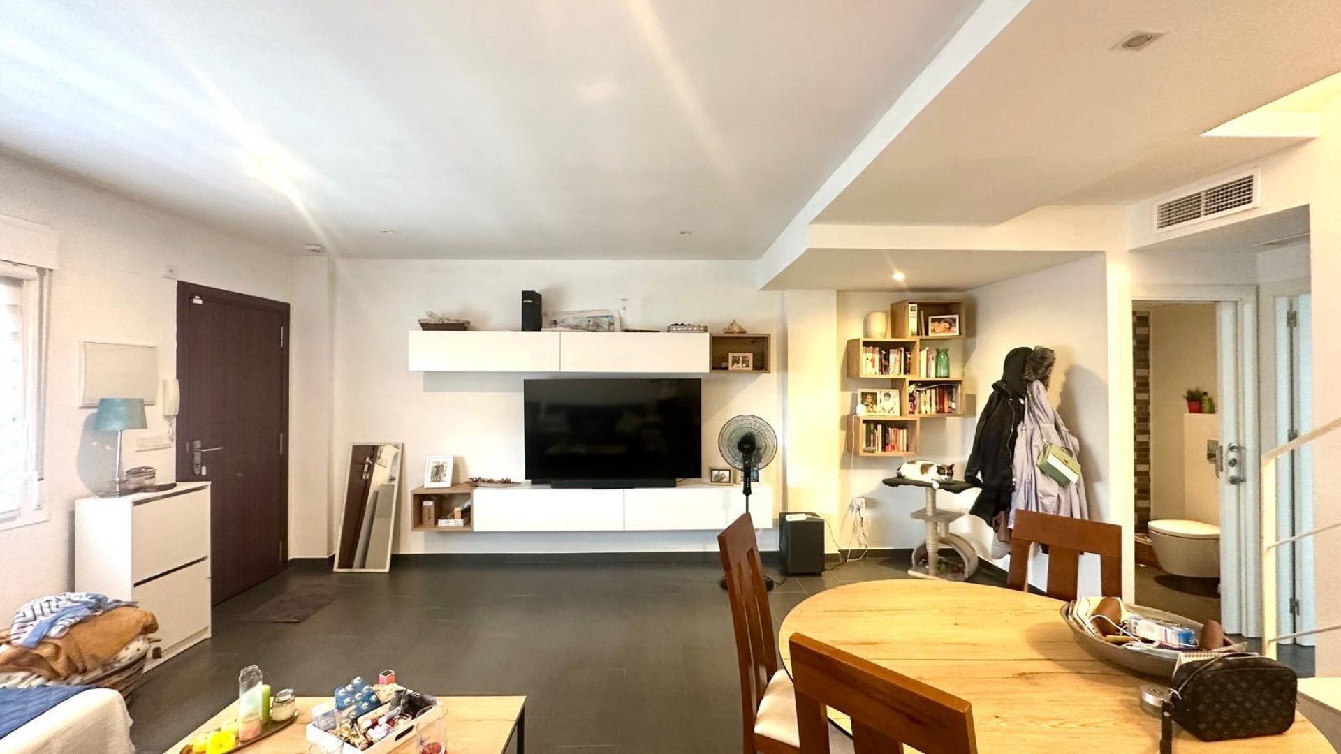 Sale - Town house -
Torrevieja - Aguas Nuevas