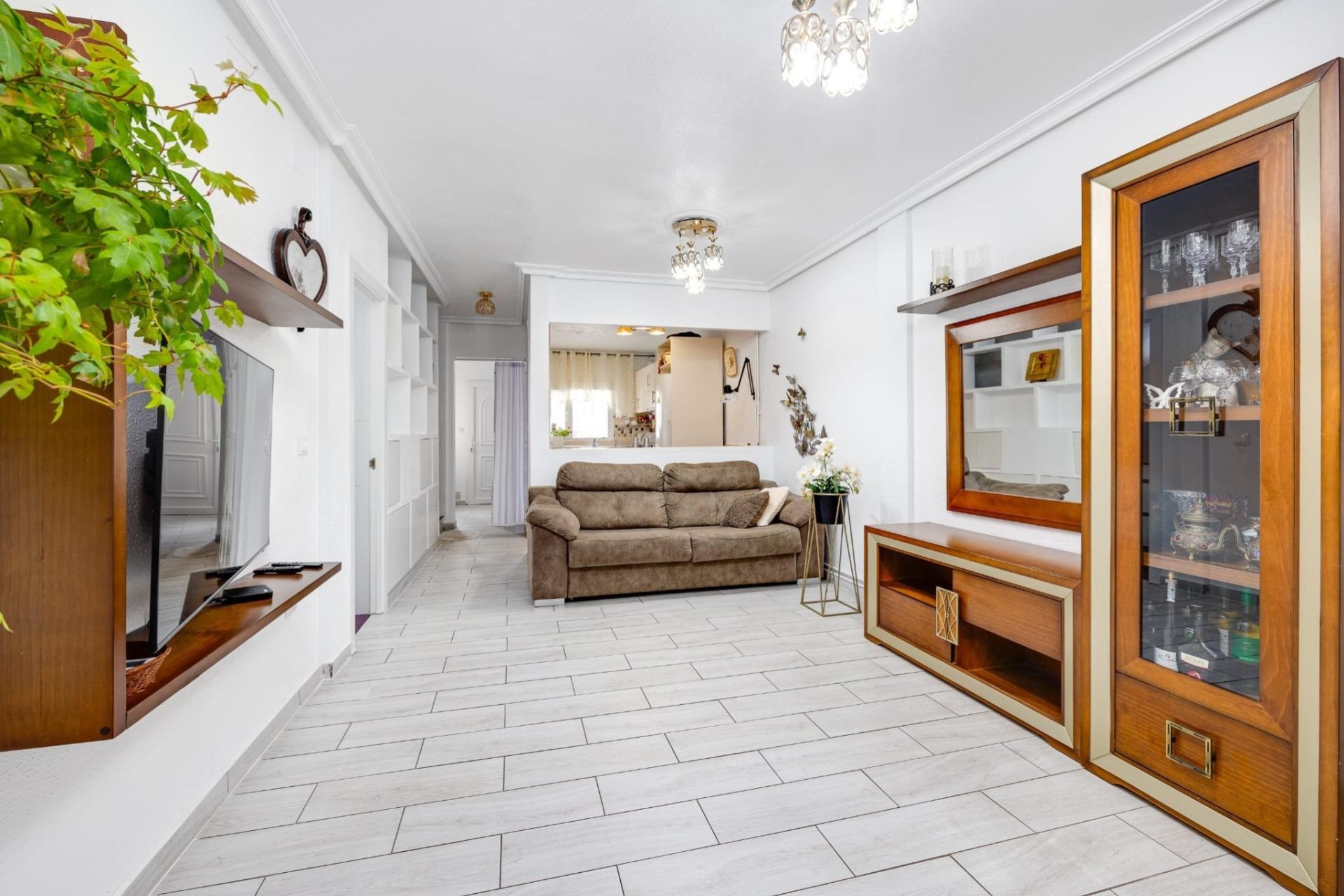 Sale - Town house -
Torrevieja - Calas blanca