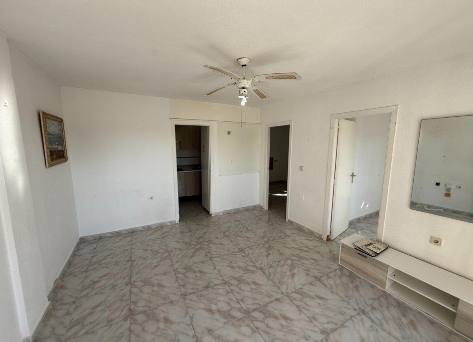 Sale - Town house -
Torrevieja - Carrefour