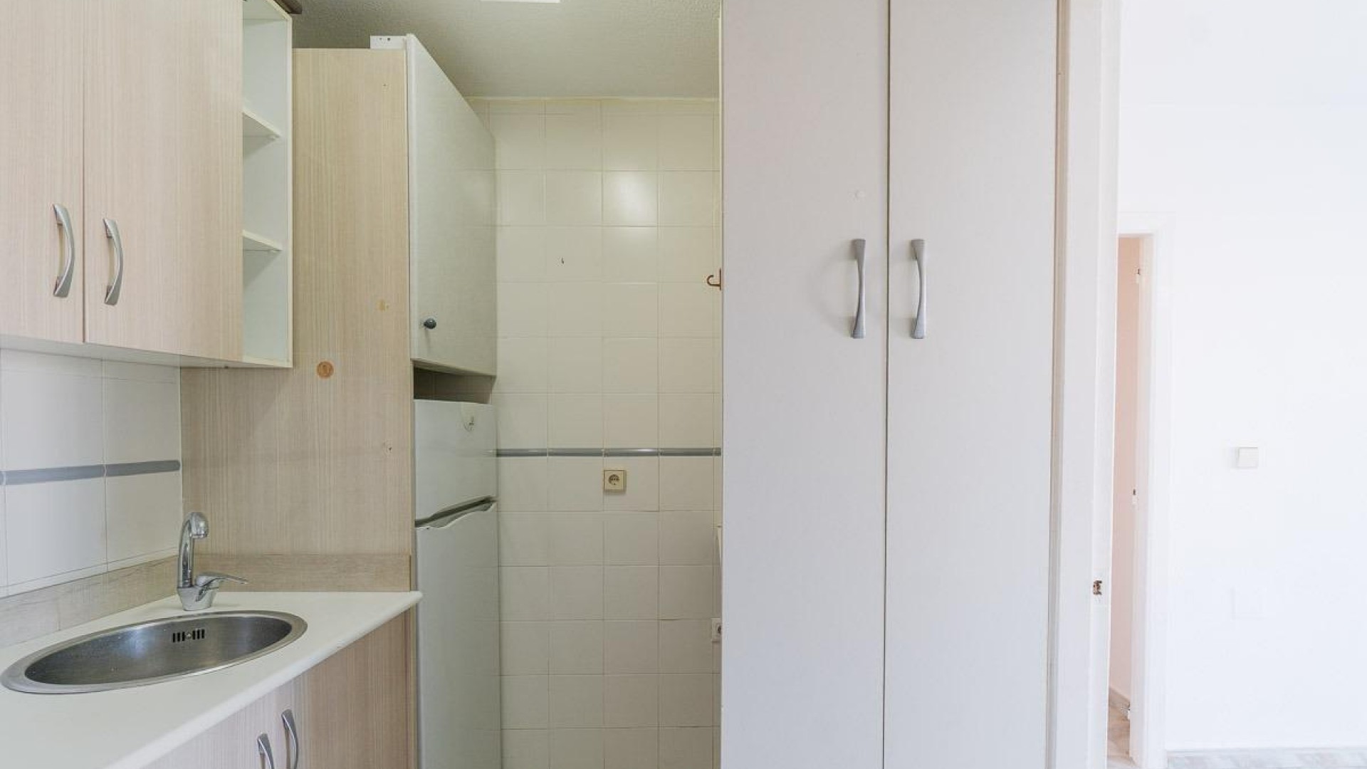 Sale - Town house -
Torrevieja - Carrefour