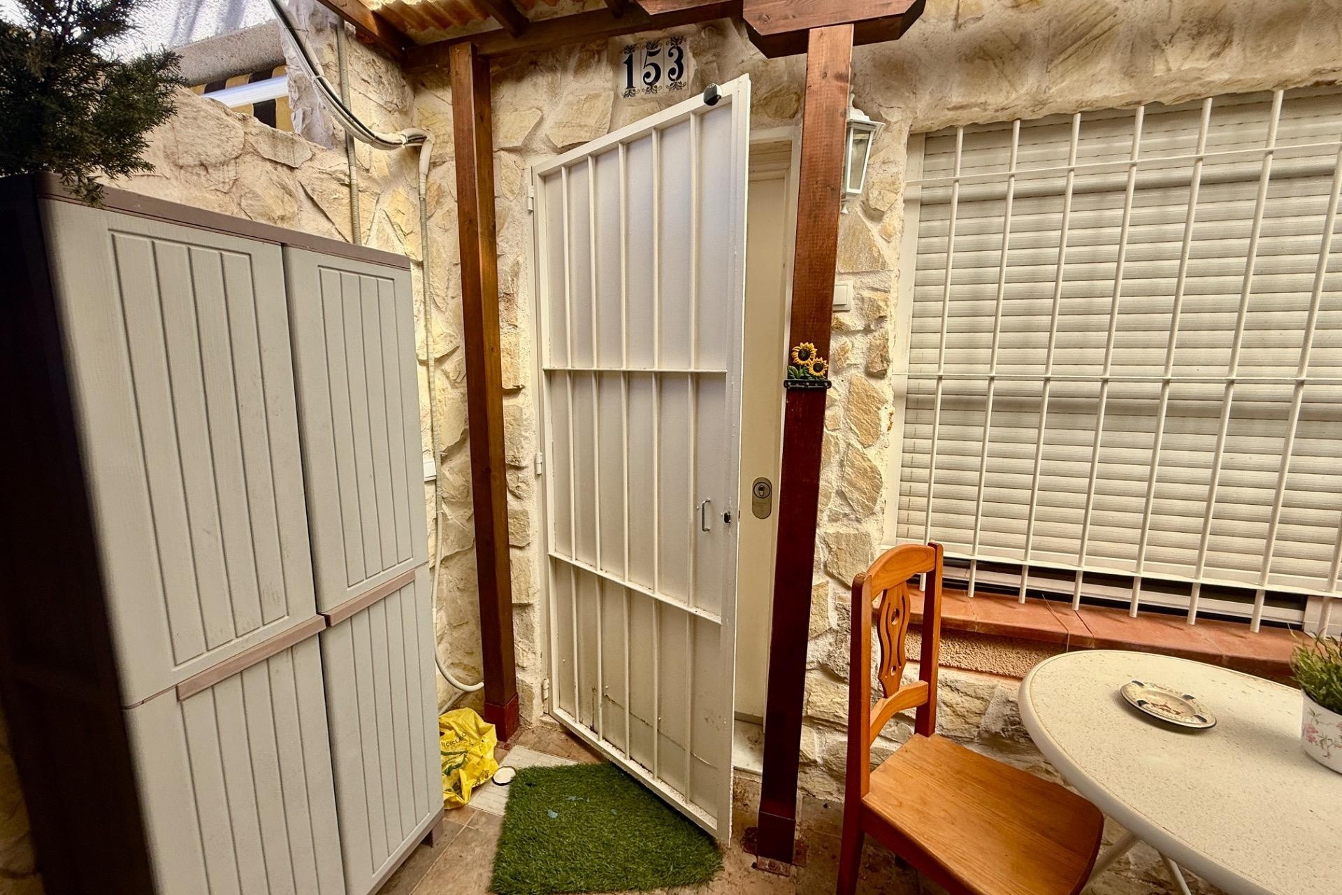 Sale - Town house -
Torrevieja - Carrefour