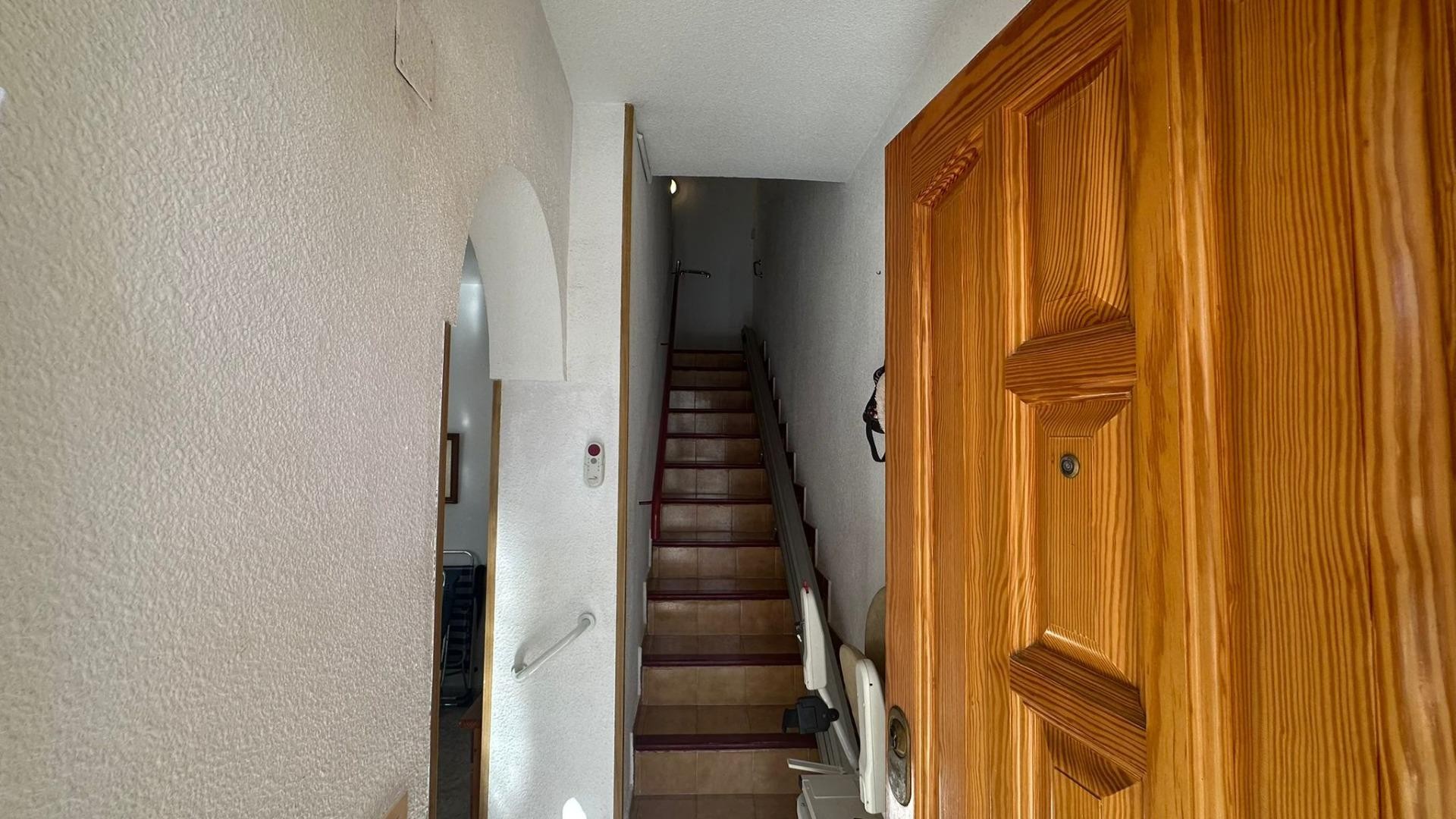 Sale - Town house -
Torrevieja - Centro