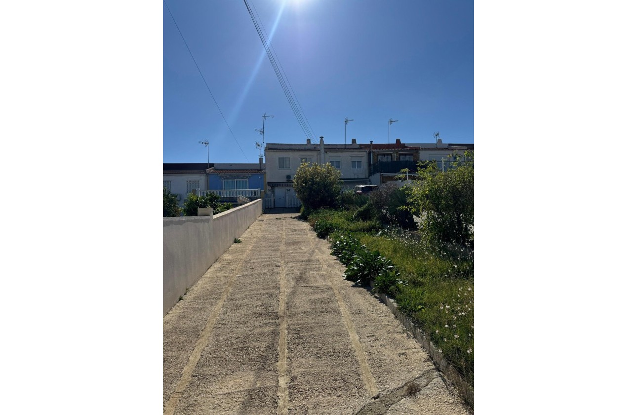 Sale - Town house -
Torrevieja - Costa Blanca