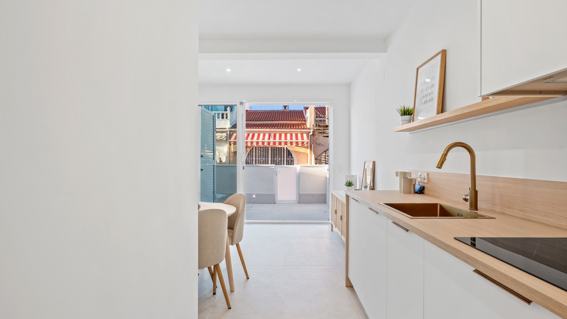 Sale - Town house -
Torrevieja - El chaparral