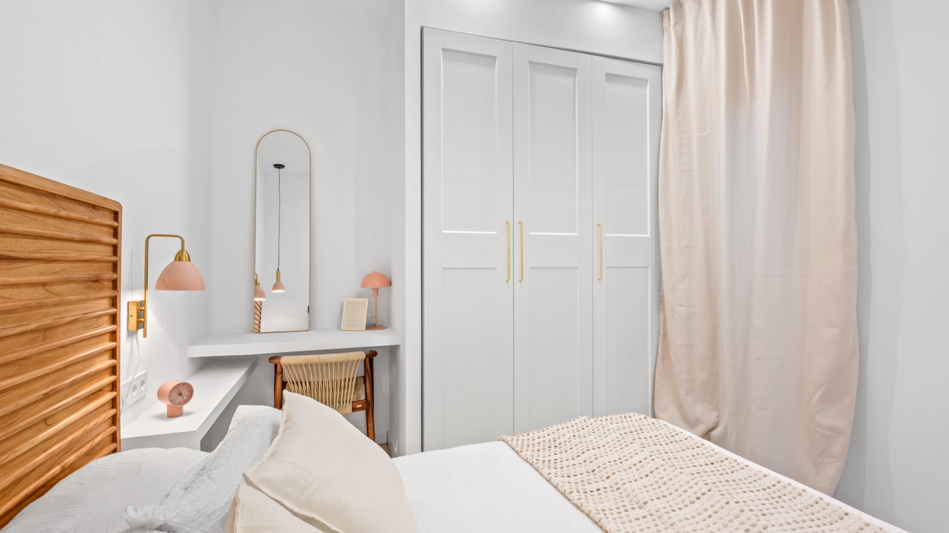 Sale - Town house -
Torrevieja - El chaparral