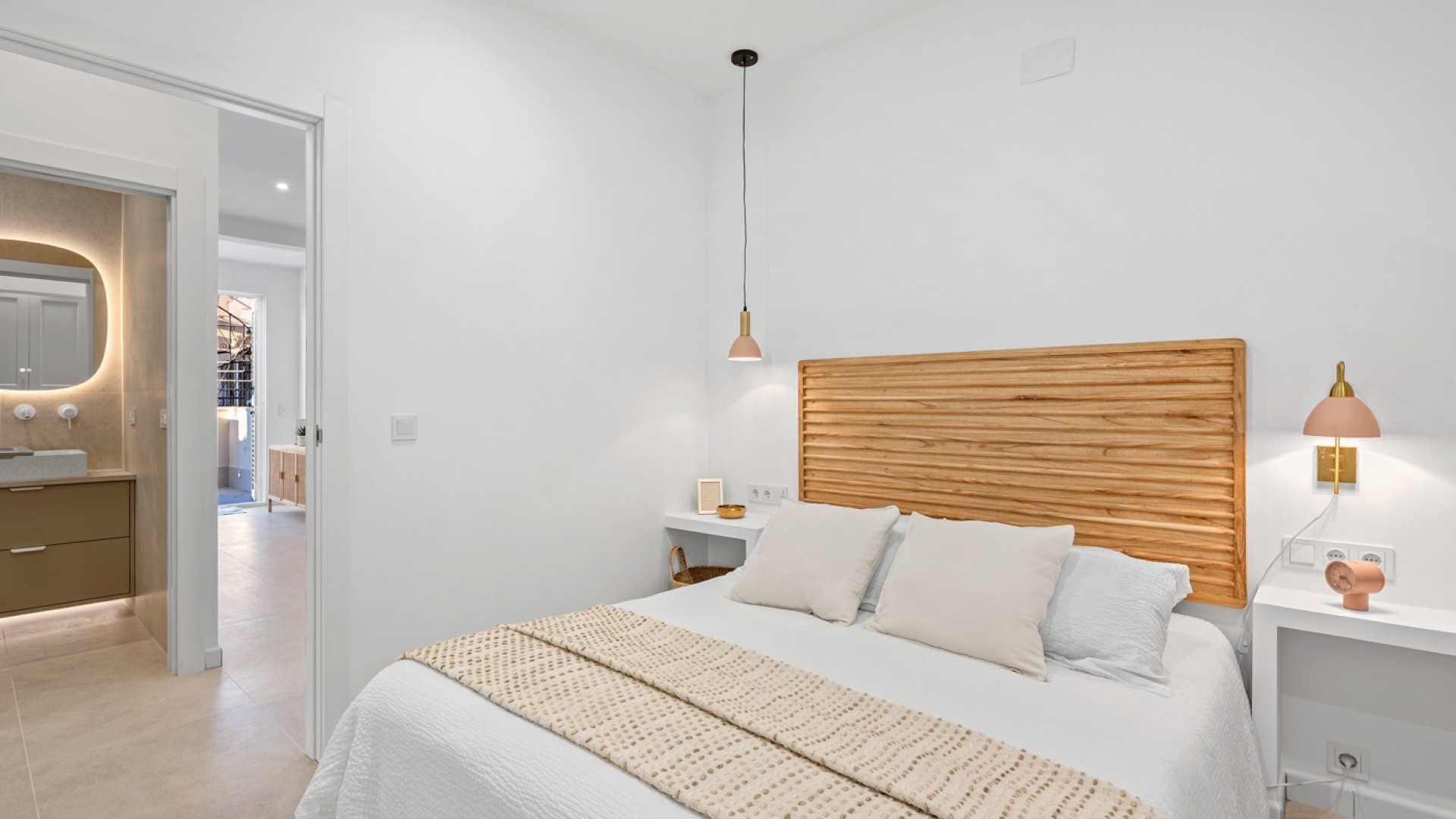 Sale - Town house -
Torrevieja - El chaparral