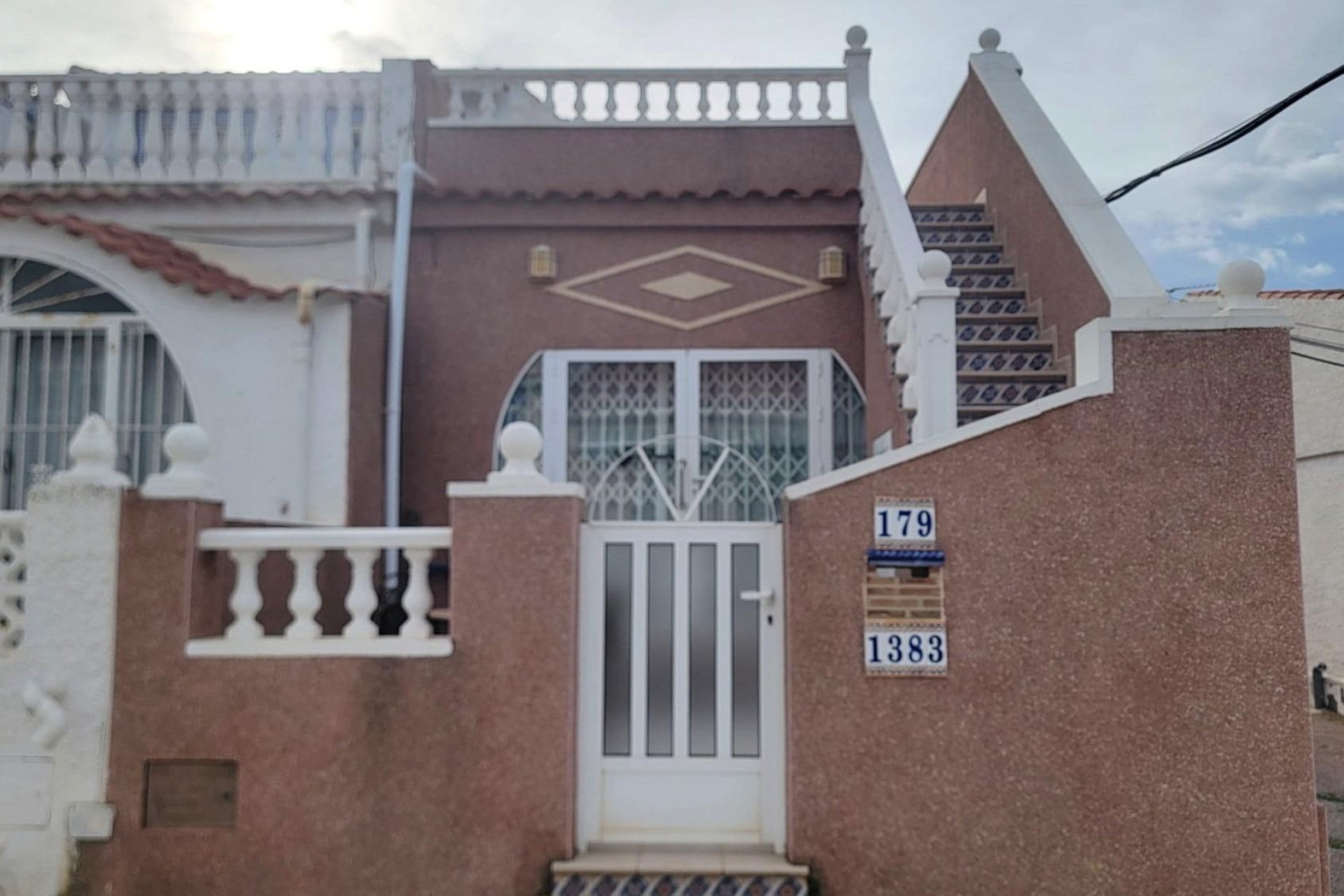 Sale - Town house -
Torrevieja - El chaparral