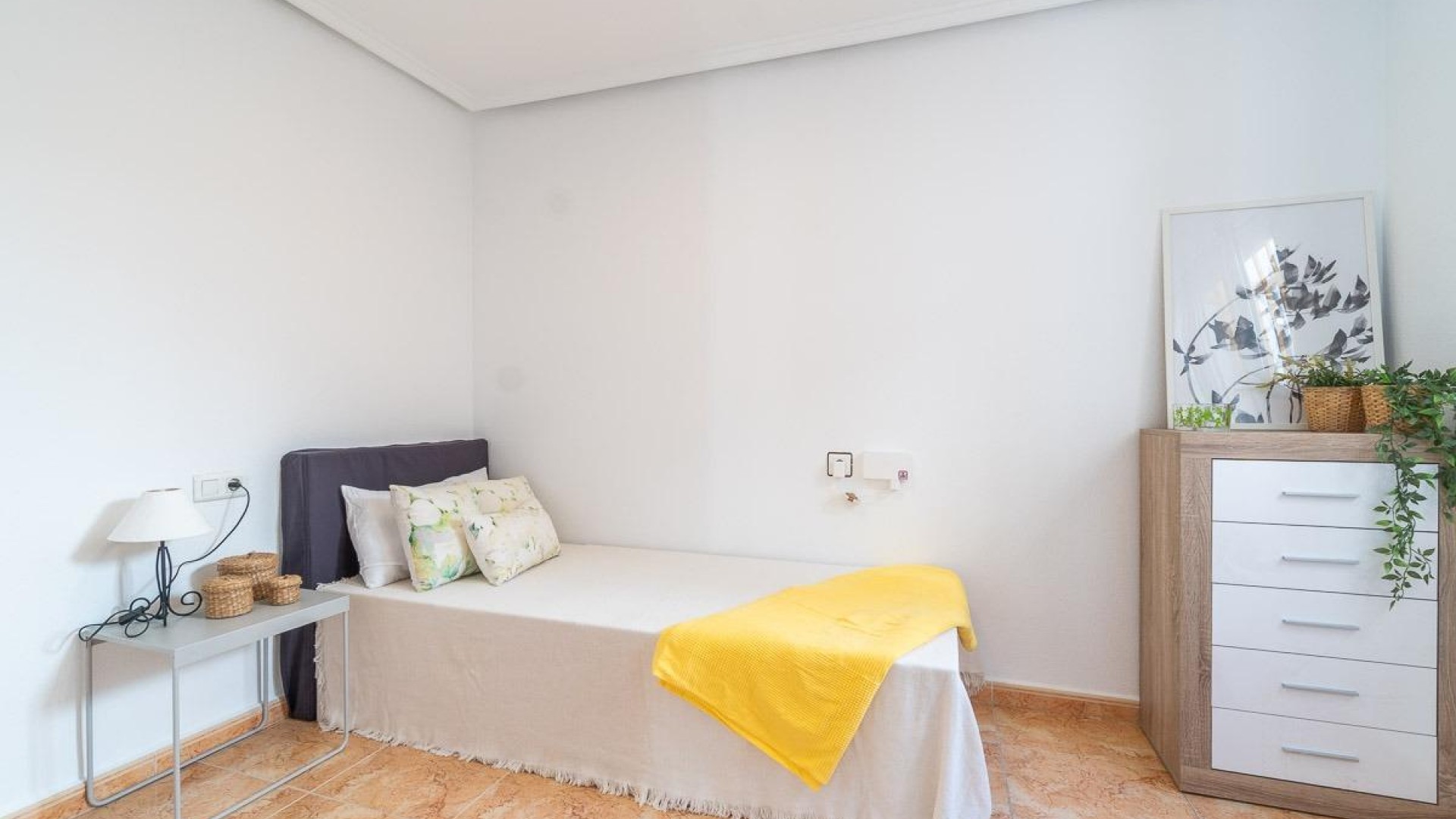 Sale - Town house -
Torrevieja - El limonar