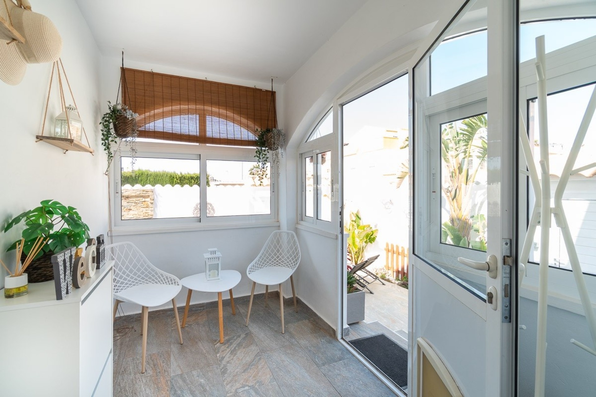 Sale - Town house -
Torrevieja - El Limonar