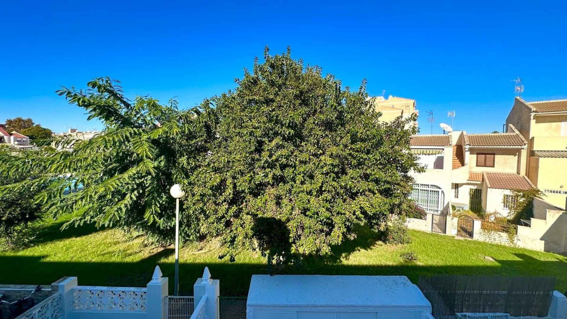 Sale - Town house -
Torrevieja - Estacion de autobuses