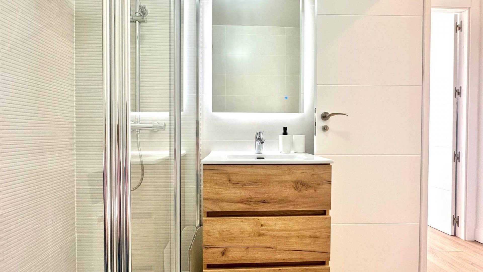 Sale - Town house -
Torrevieja - Estacion de autobuses