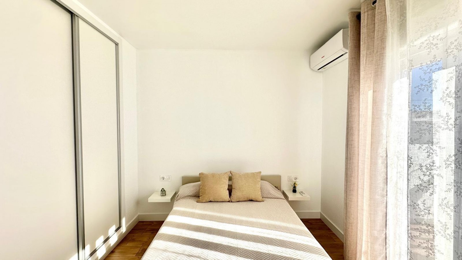 Sale - Town house -
Torrevieja - Estacion de autobuses