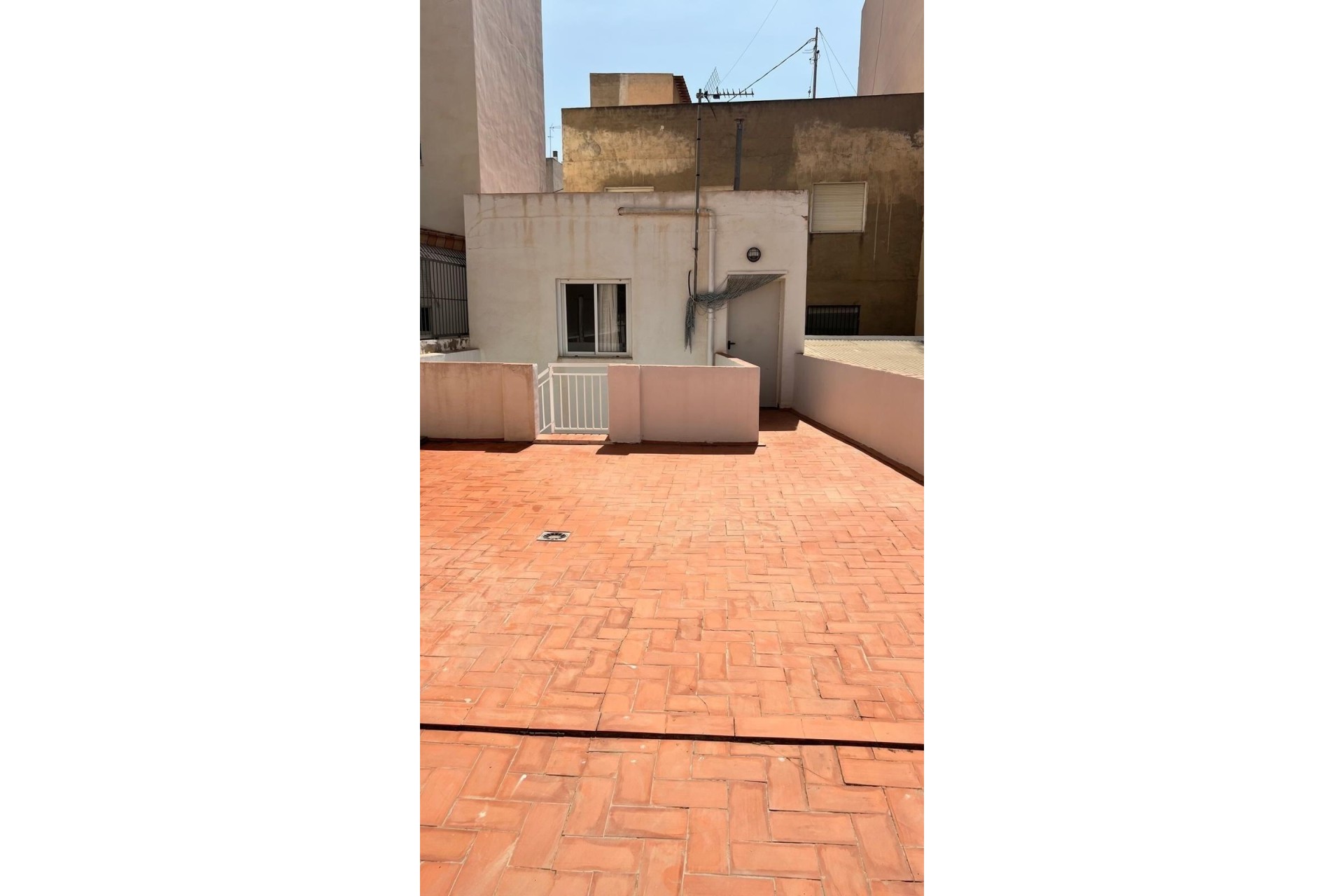 Sale - Town house -
Torrevieja - Estacion de autobuses