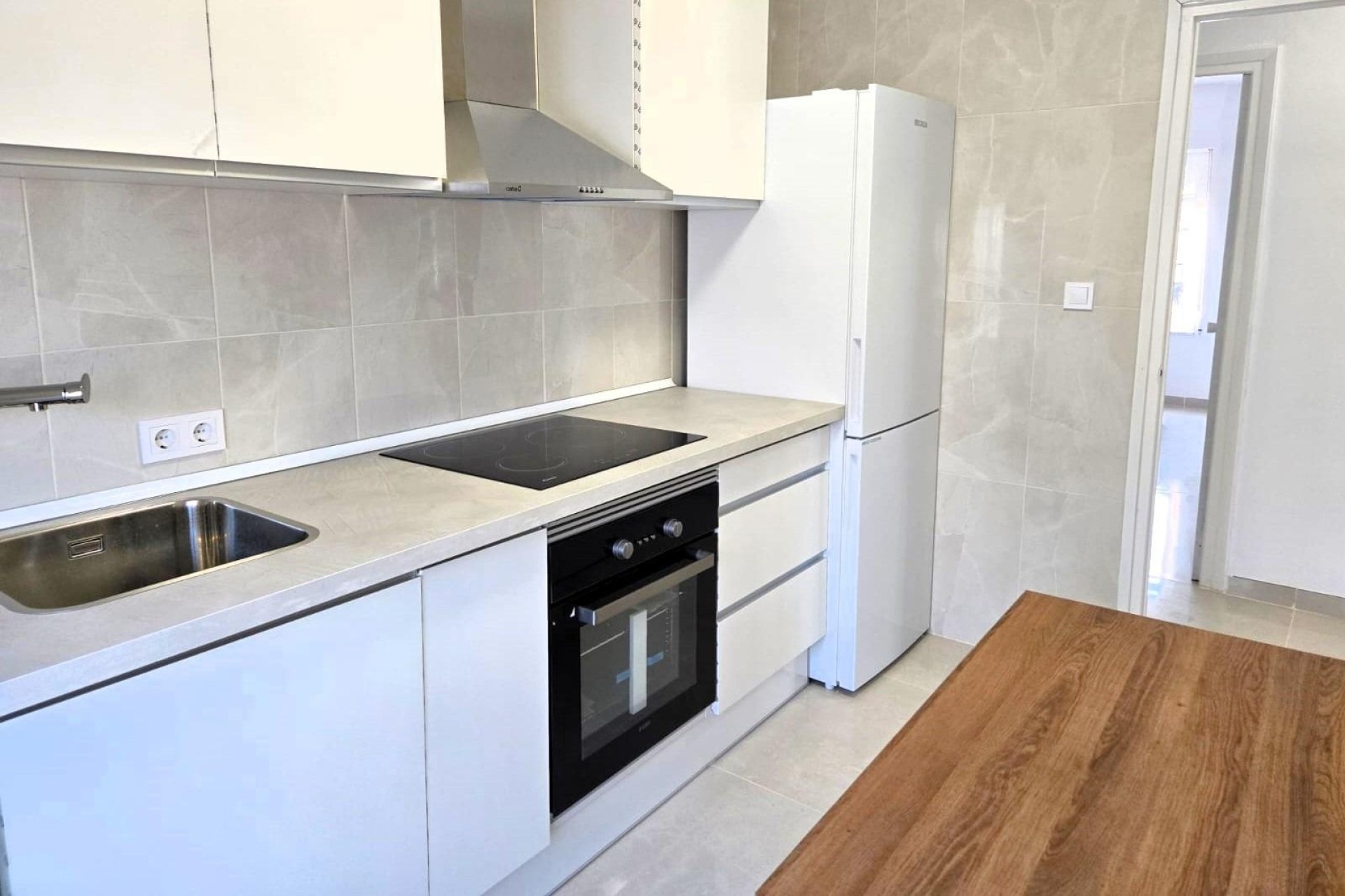 Sale - Town house -
Torrevieja - La Mata
