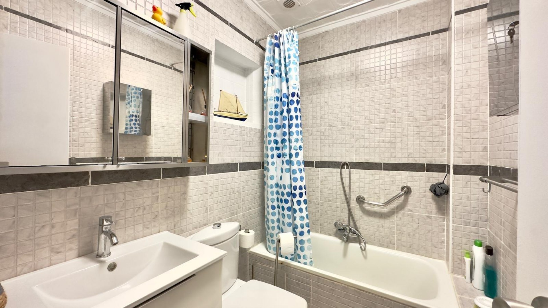 Sale - Town house -
Torrevieja - La Siesta - El Salado - Torreta