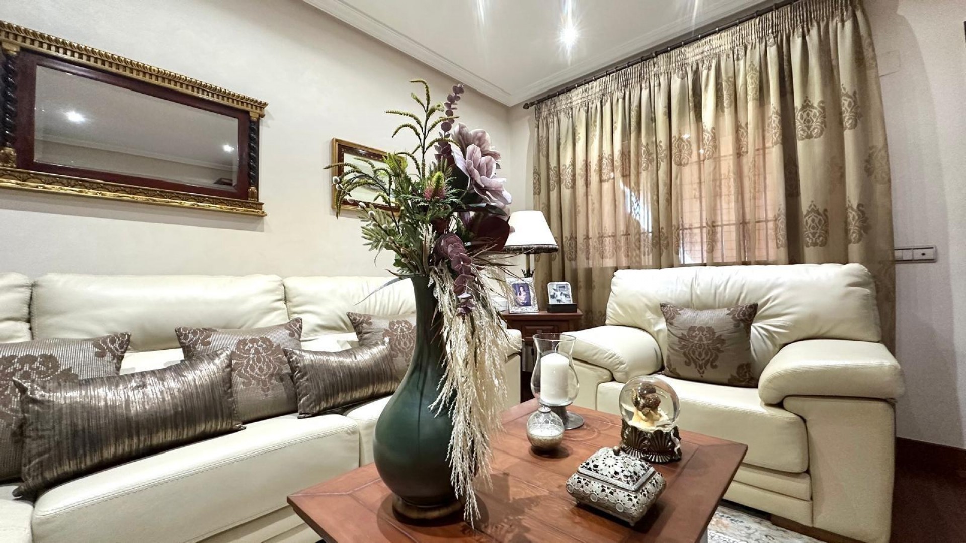 Sale - Town house -
Torrevieja - La siesta