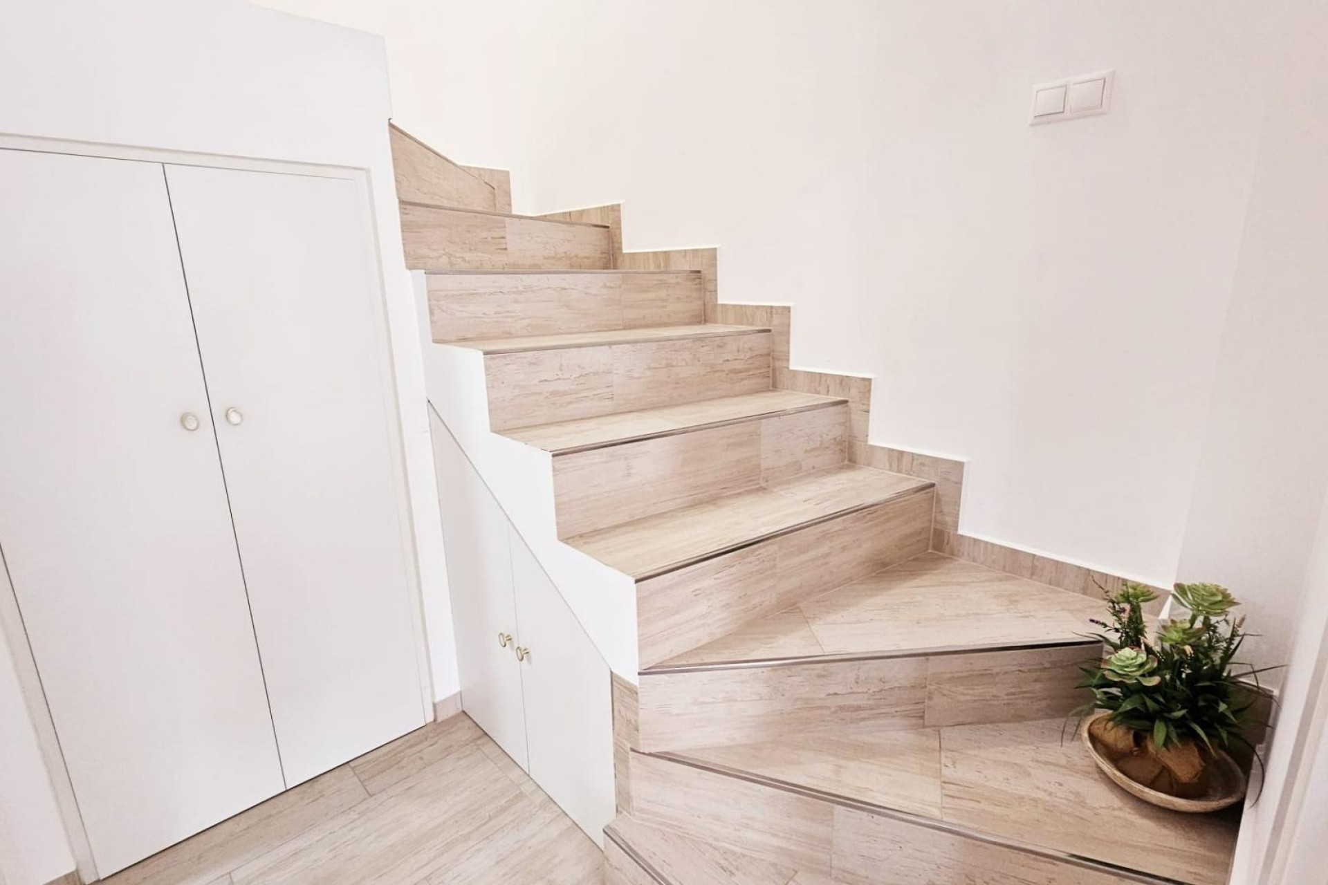 Sale - Town house -
Torrevieja - La Siesta