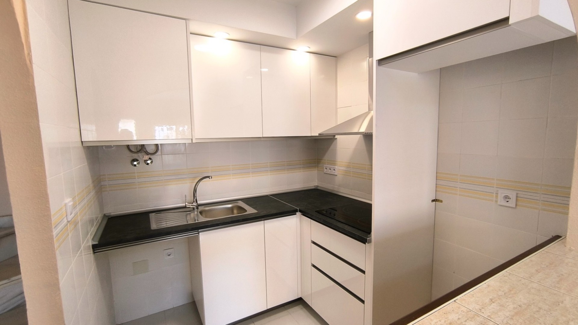 Sale - Town house -
Torrevieja - Lago jardin