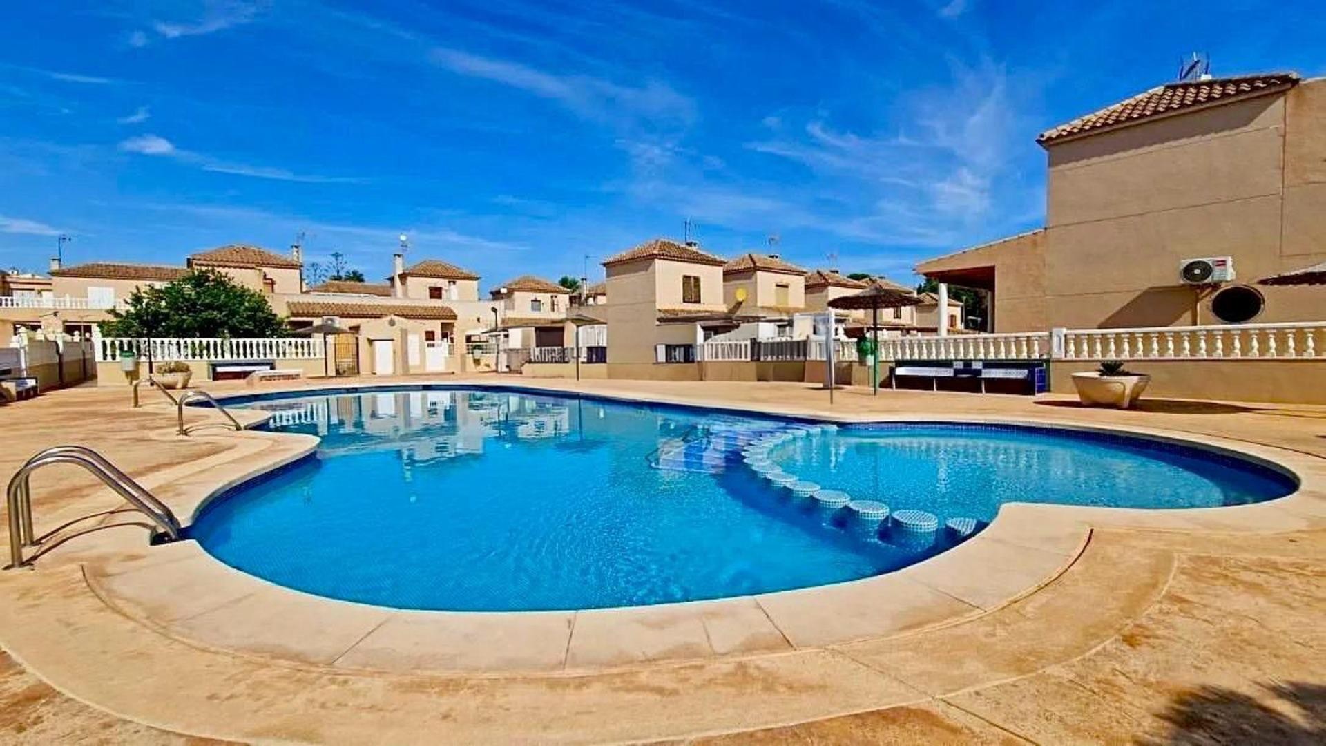 Sale - Town house -
Torrevieja - Los Balcones - Los Altos del Edén