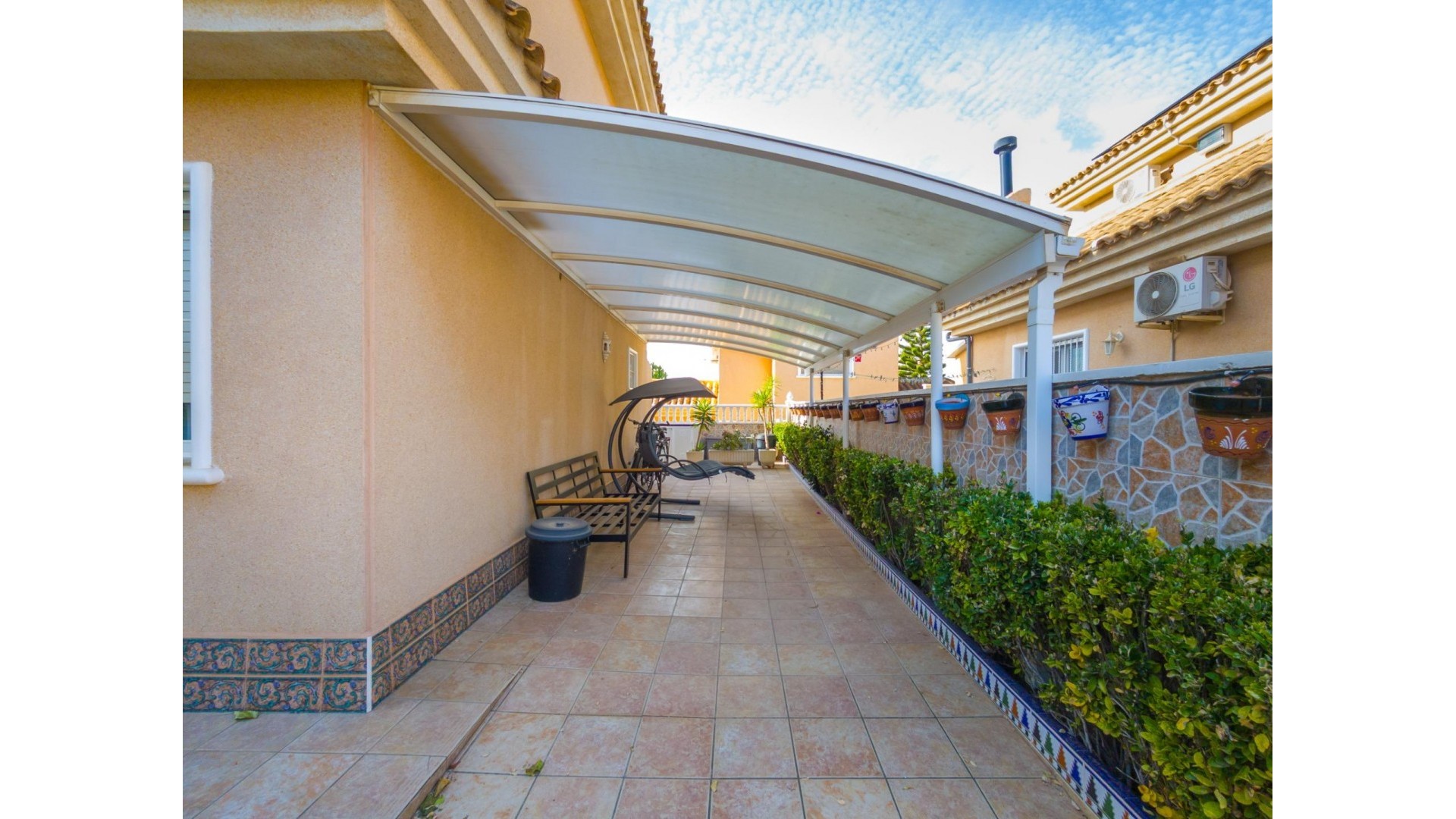 Sale - Town house -
Torrevieja - Los Balcones - Los Altos del Edén