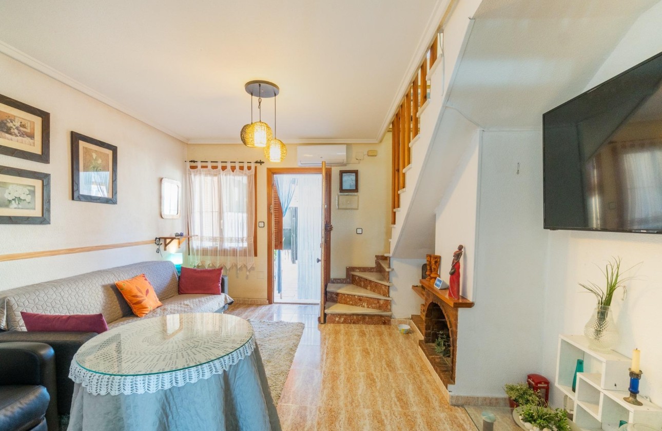 Sale - Town house -
Torrevieja - Los Balcones - Los Altos del Edén