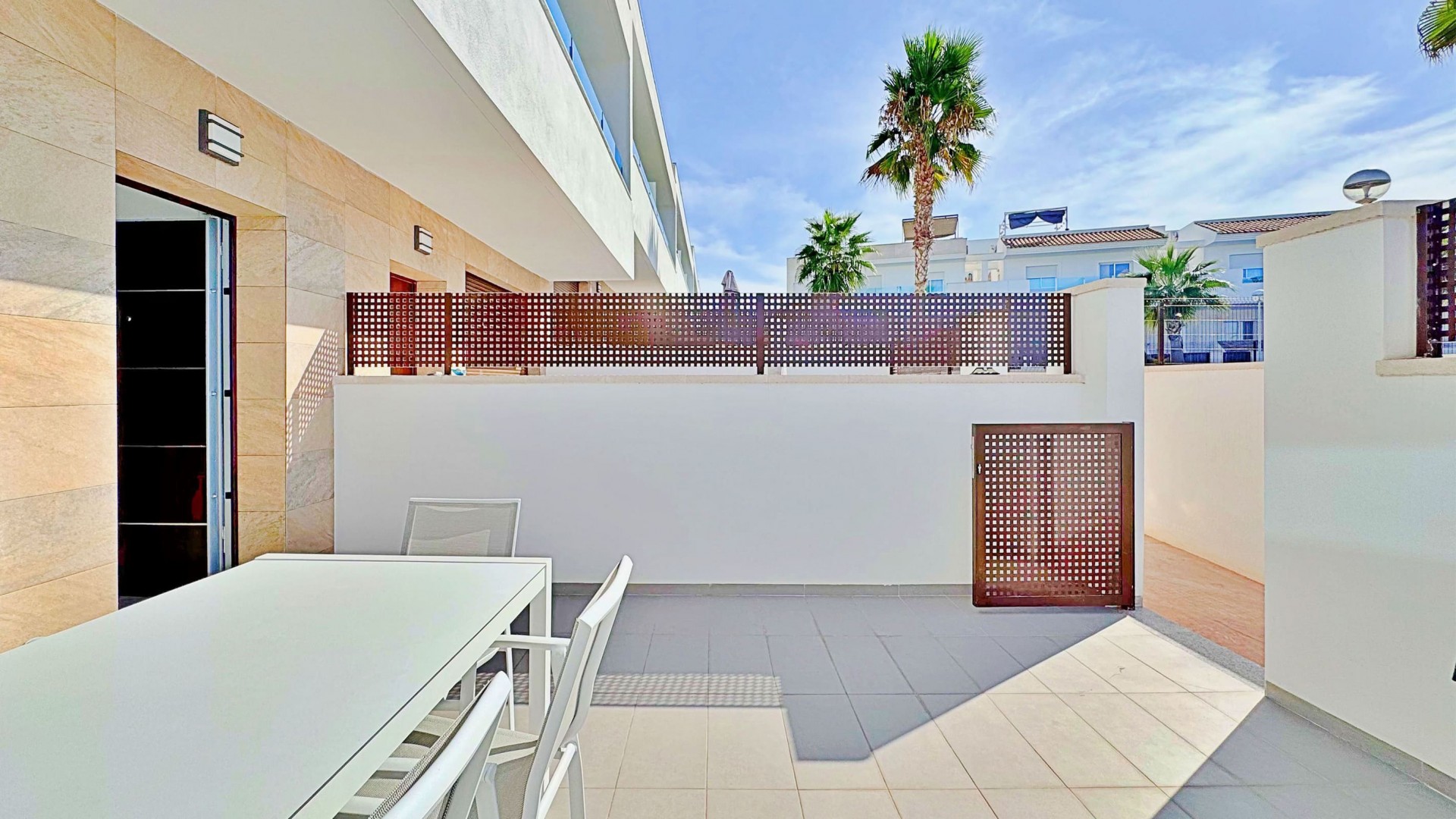 Sale - Town house -
Torrevieja - Los Balcones