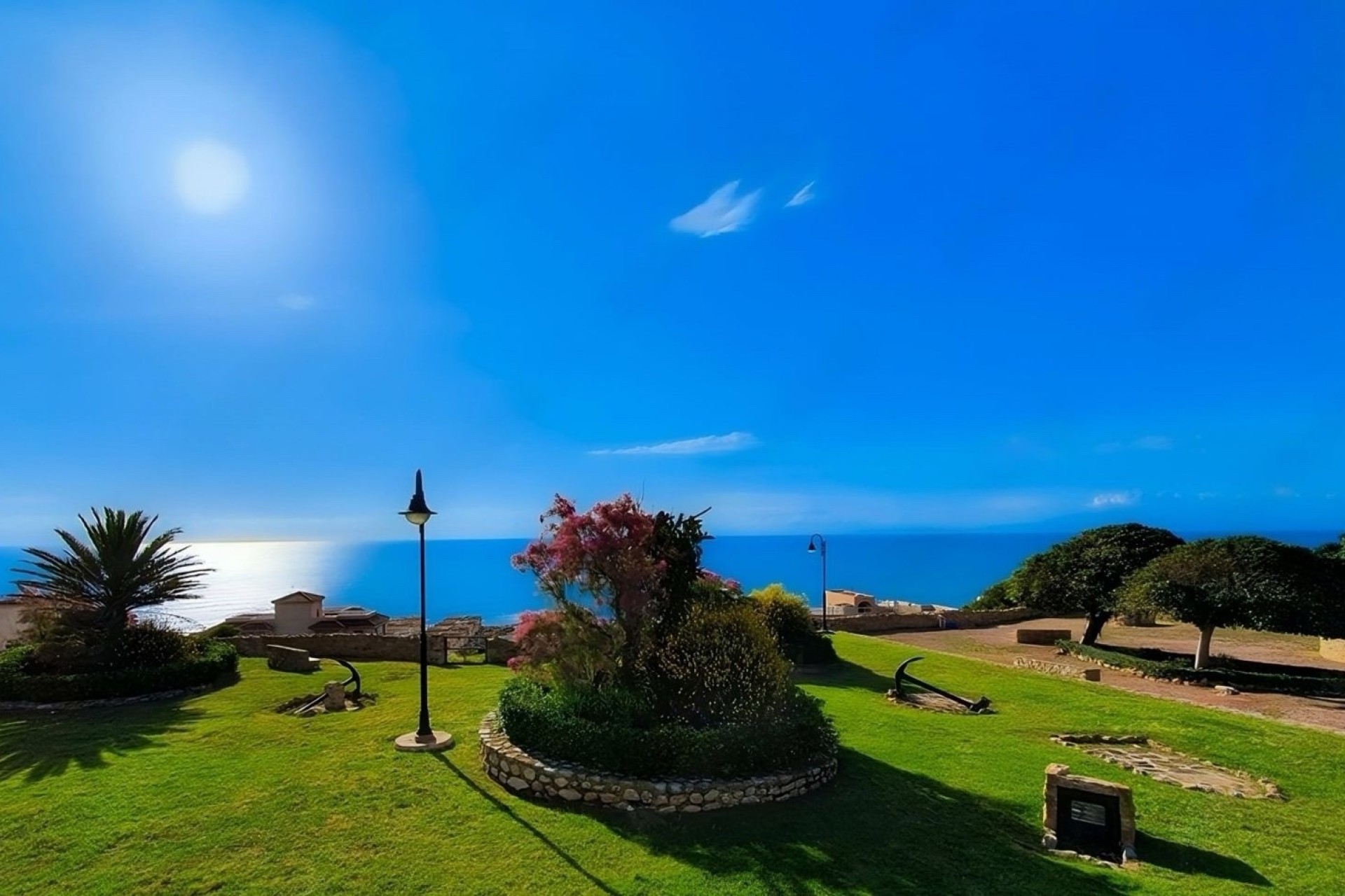 Sale - Town house -
Torrevieja - Los Frutales