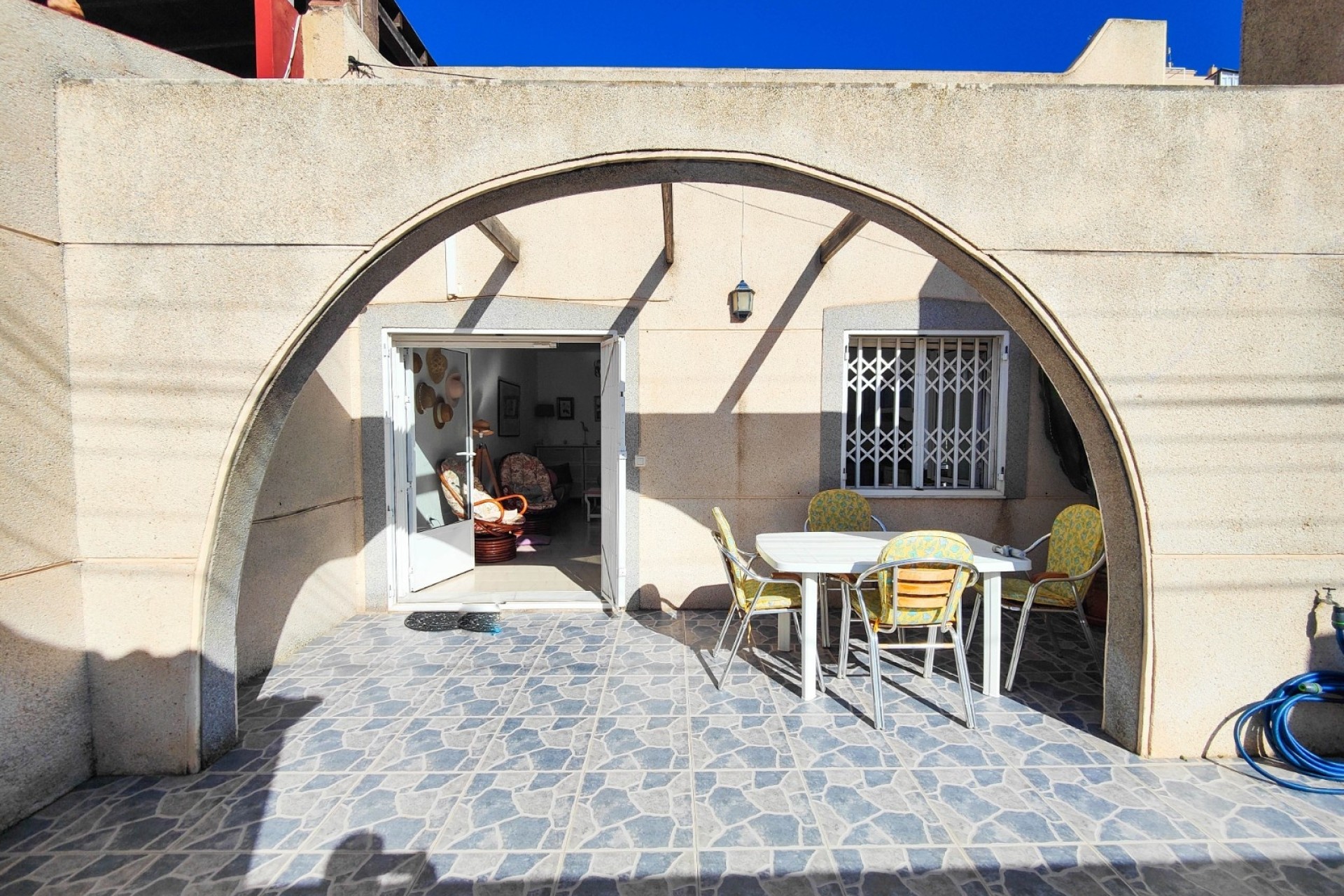 Sale - Town house -
Torrevieja - Nueva Torrevieja