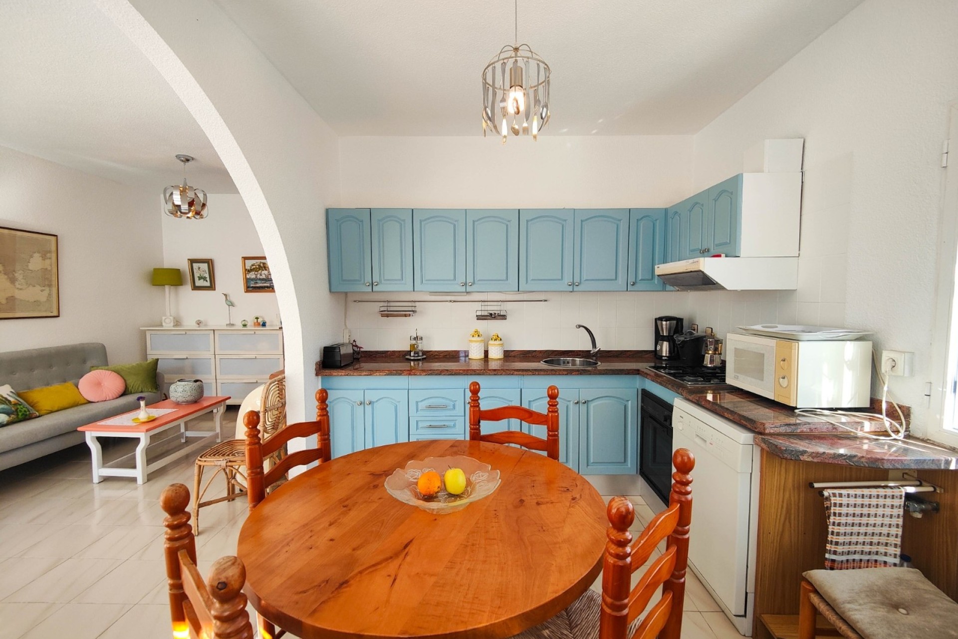 Sale - Town house -
Torrevieja - Nueva Torrevieja