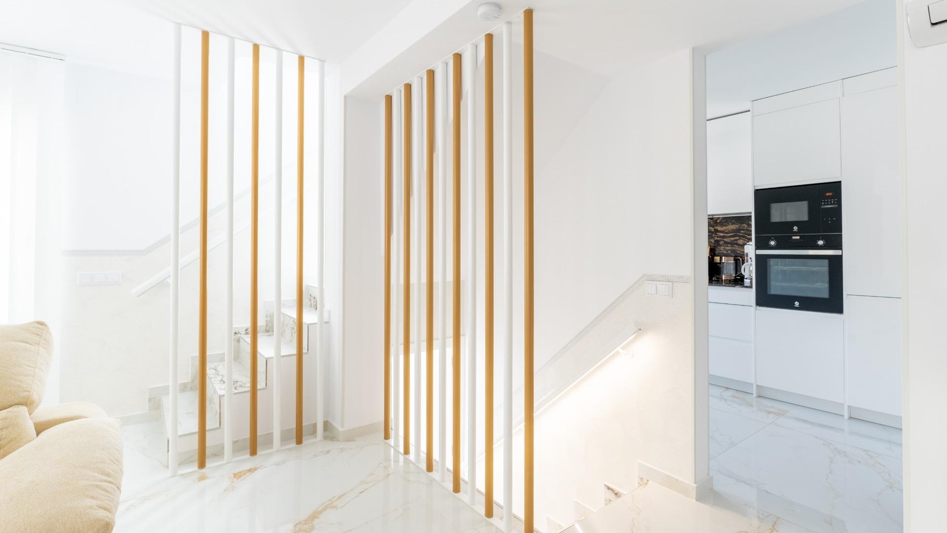 Sale - Town house -
Torrevieja - Punta prima