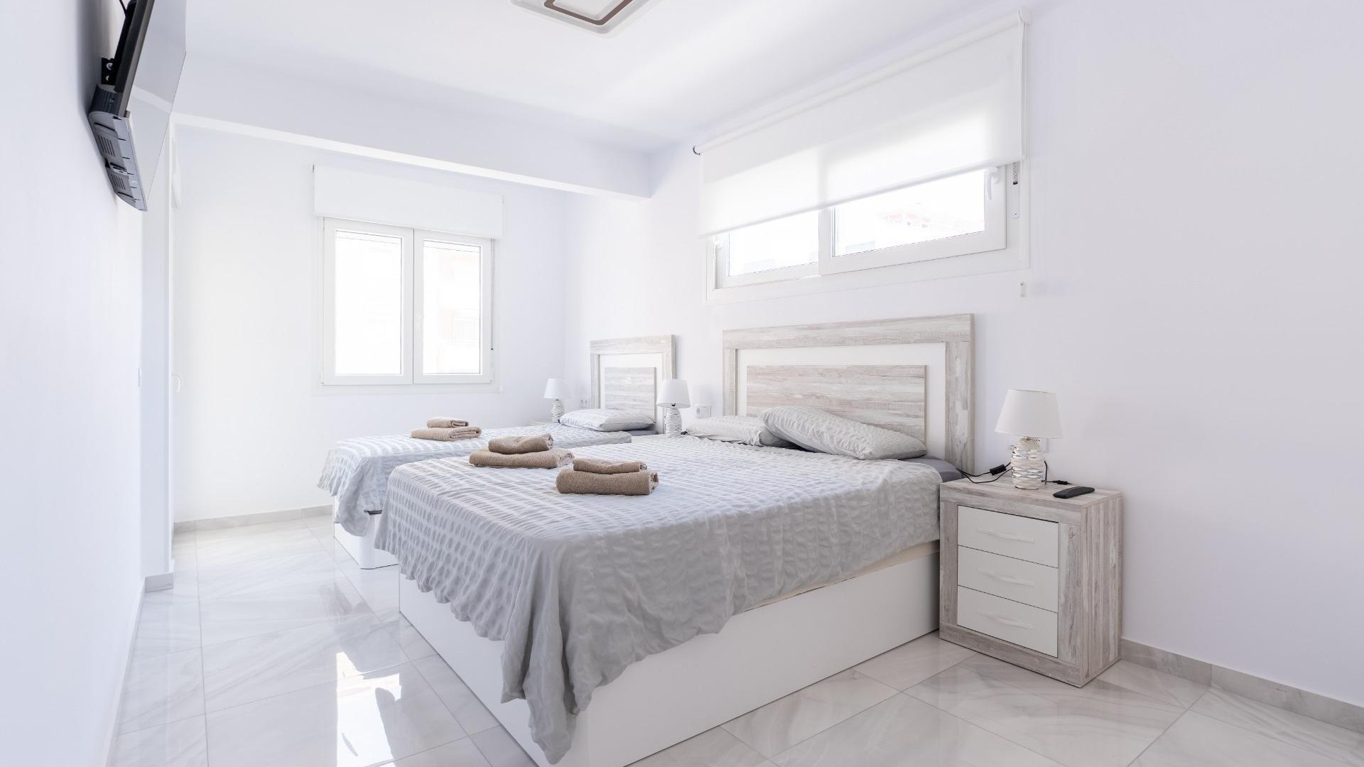 Sale - Town house -
Torrevieja - Punta prima