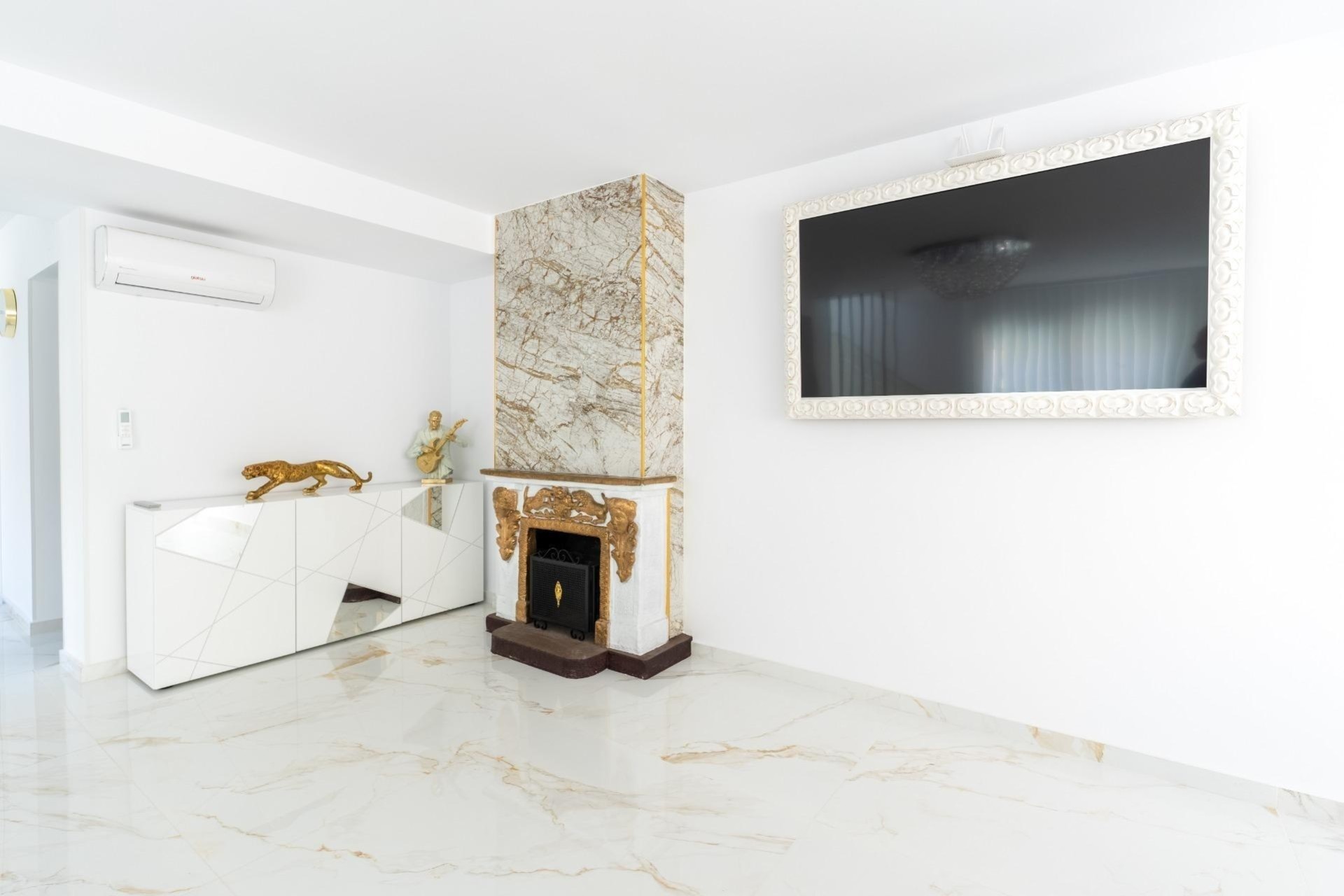 Sale - Town house -
Torrevieja - Punta Prima